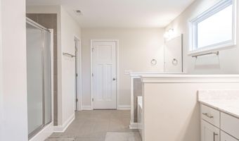 101 Bluegrass Ct, Aberdeen, NC 28315