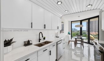 2800 ISLAND BL 904, Aventura, FL 33160