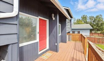 9112 Lakehurst Dr, Anchorage, AK 99502