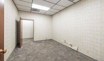 4436 Industrial Dr, Godfrey, IL 62002