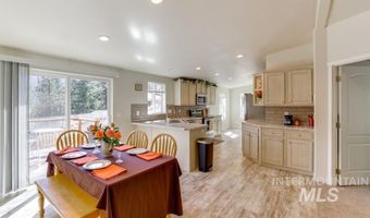 400 Bobcat Dr, Ahsahka, ID 83520