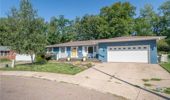 374 Woodlawn Reserve Rd, Akron, OH 44305