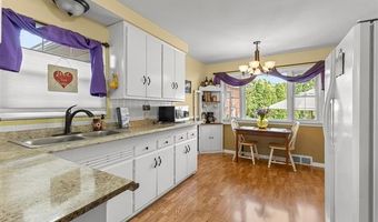 9869 Melbourne Ave, Allen Park, MI 48101