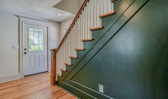 820 NW Dunlewy St NW, Asbury Park, NJ 07712