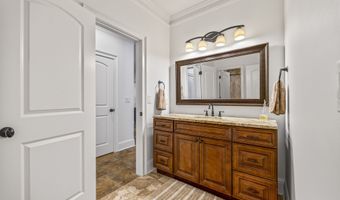 1005 Renfroe Lk, Auburn, GA 30011