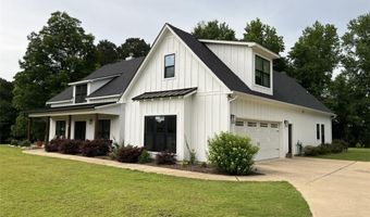 4636 SANDHILL Rd, Auburn, AL 36830