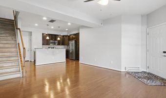 42143 PIEBALD Sq, Aldie, VA 20105