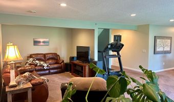 5076 151st St W, Apple Valley, MN 55124