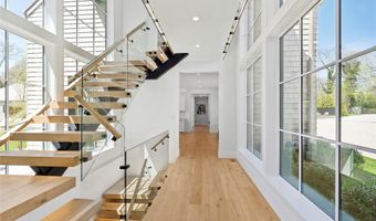 510 Abrahams Path, Amagansett, NY 11930