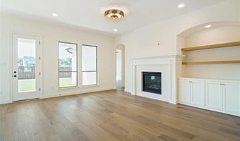 621 Hummingbird Dr, Aledo, TX 76008