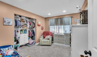 228 Elizabeth Ave, Bayville, NJ 08721