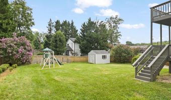 4415 ROBERTS Ave, Annandale, VA 22003