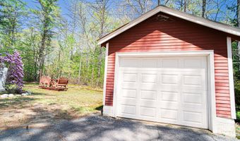 35 Middle Rd, Acton, ME 04001