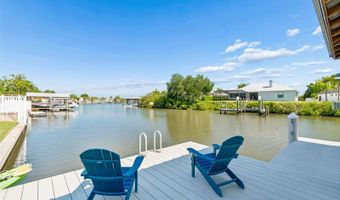 403 FLAMINGO Dr, Apollo Beach, FL 33572
