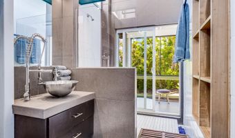 796 Awalau Rd, Haiku, HI 96708