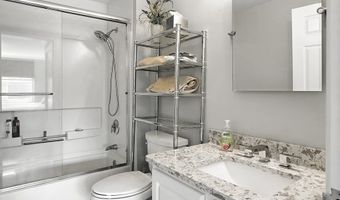 150 Staniford St 1009, Boston, MA 02114