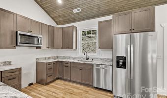 73 Rocking Porch Rd, Asheville, NC 28805