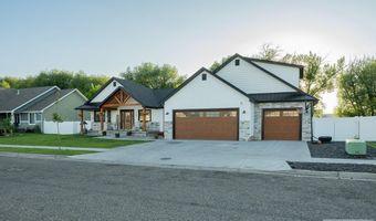 1261 N Trappers Rdg, Ammon, ID 83401