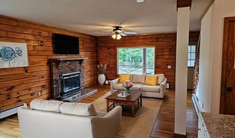 698 Leetes Island Rd, Branford, CT 06405