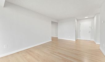 4500 S FOUR MILE RUN Dr 1113, Arlington, VA 22204