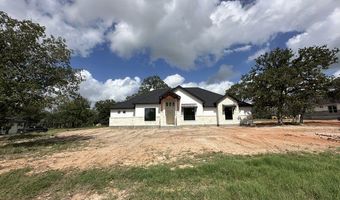 113 Pioneer Trl, Adkins, TX 78101