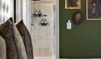 704 Groveland Cir, Ann Arbor, MI 48108