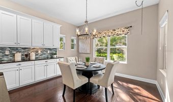 6640 PARK STRAND Dr, Apollo Beach, FL 33572