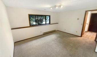 5167 148th St W, Apple Valley, MN 55124