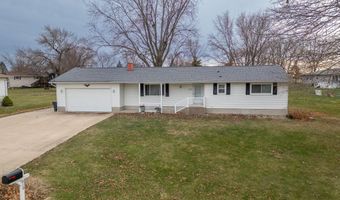 610 N COUNTRY Ln, Abingdon, IL 61410