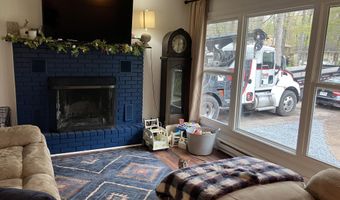 13 Pinetree Rd, Albrightsville, PA 18210