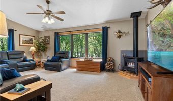 8442 S Union Lake Dr SE, Alexandria, MN 56308