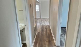 317 Hunter Dr, Ocean Springs, MS 39564