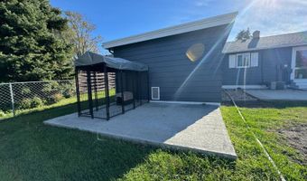 1016 8th St, Britton, SD 57430