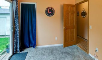 3909 Hynek Rd, Madison, WI 53714