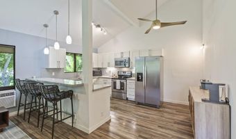 15 KULANIHAKOI St 12E, Kihei, HI 96753