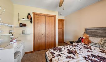 612 Deer Ridge Dr, Atkins, IA 52206