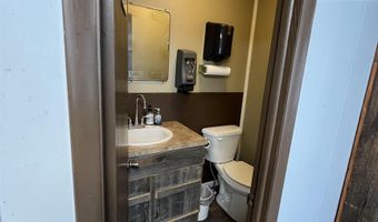 105 Couch St, Alton, MO 65606