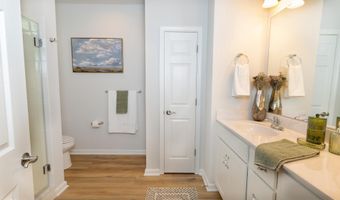 9 LINKS Dr, Bridgeville, DE 19933