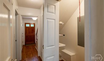 140 Rollingwood Dr, Athens, GA 30605
