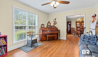 14230 S Wintzell Ave, Bayou La Batre, AL 36509