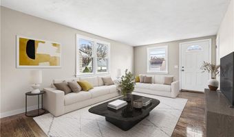 41 Gleason St, Cranston, RI 02910