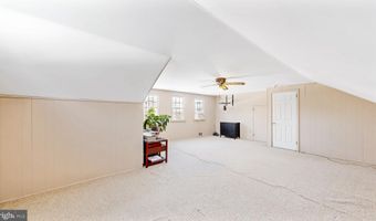 102 MERIDEN Dr, Hockessin, DE 19707