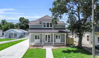 412 Main St, Bay St. Louis, MS 39520