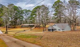 319 Rogers Ave, Bruce, MS 38915