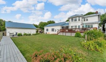 1748 Saint Clair River Dr, Algonac, MI 48001