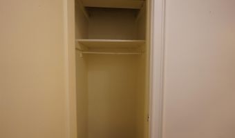 573 AVENUE E 3, Bayonne, NJ 07002
