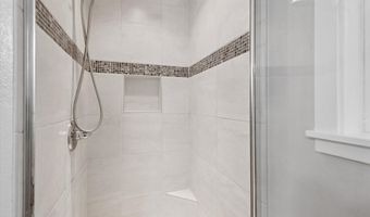 18800 SW SANDRA Ln, Beaverton, OR 97003