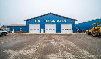 501 11th St NE, Austin, MN 55912