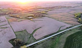 02 Vine Ave, Ainsworth, IA 52201