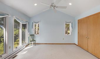 16864 Starkey Rd, Arcadia, MI 49613